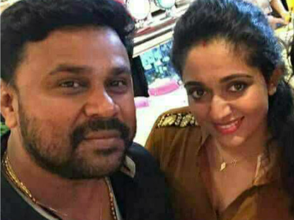 കമ്മാരസംഭവം റിലീസ് ചെയ്തു