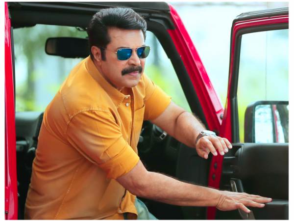 കാറില് യാത്ര ചെയ്തു
