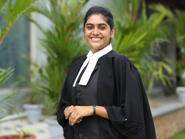 നിമിഷ സജയന്