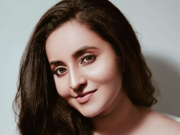പുറത്താക്കാന് ശ്രമിക്കുന്നു എന്ന് നടി