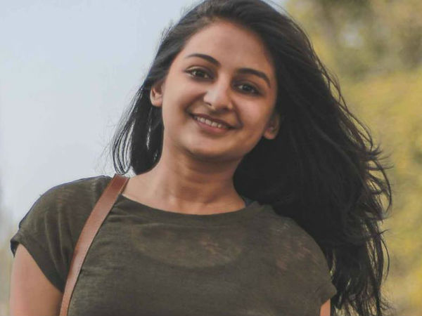 എസ്തര് അനില്