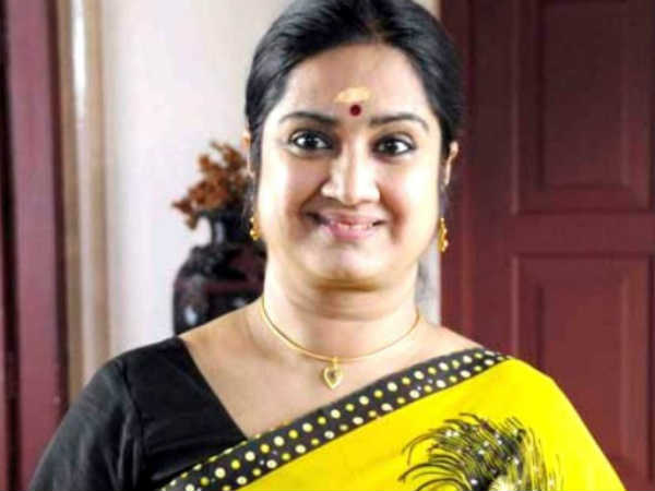 പ്രേമത്തെ കുറിച്ച് പറഞ്ഞപ്പോൾ തല്ലു കിട്ടി