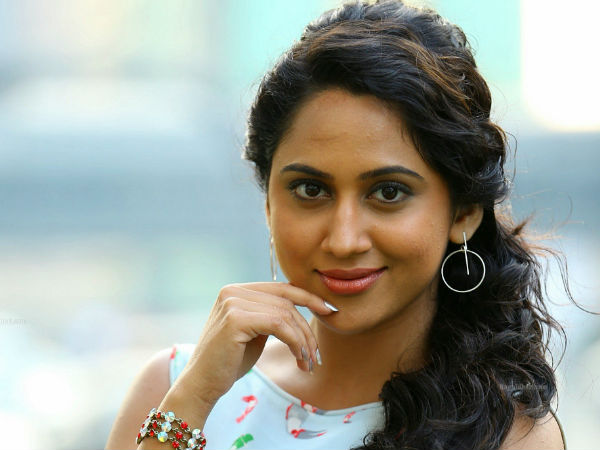 മനസ്സിലാക്കാന് ശ്രമിച്ചു