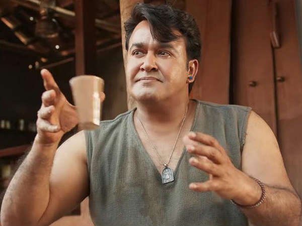 ആദ്യ ഷോ കാണാൻ ഉണ്ണി മുകുന്ദനും