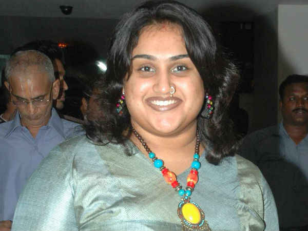 വാടകയ്ക്ക് താമസം തുടങ്ങി
