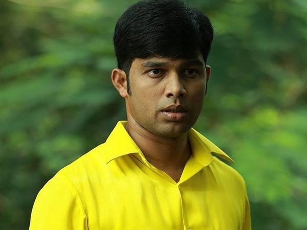 മികച്ച നെഗറ്റീവ് റോള്