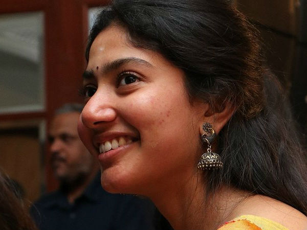 വേണ്ടെന്ന് നിര്ബന്ധിച്ചു