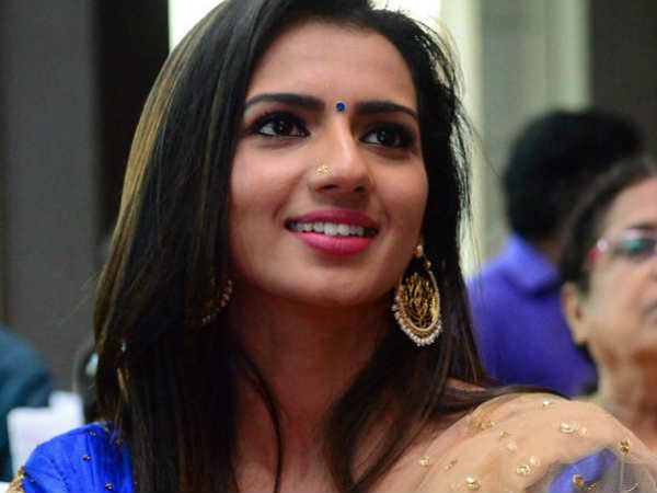 തുറന്നു പറയാൻ വൈകി