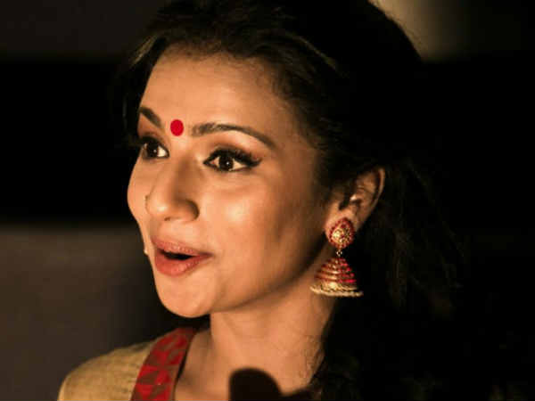 മോശമായ രീതിയിലുളള ആലിംഗനം