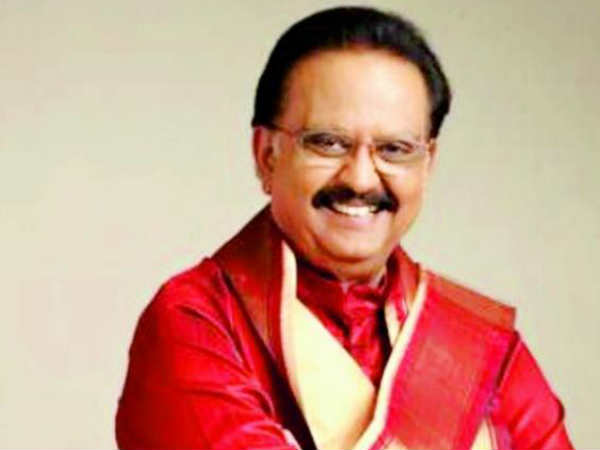 പൊതുപരിപാടിയിൽ ഗ്ലാമറസ് വസ്ത്രങ്ങൾ വേണ്ട