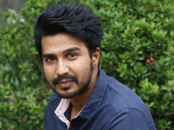 വ്യക്തി ജീവിതത്തിലെ നഷ്ടങ്ങൾ