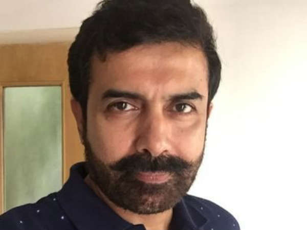 റോജ ഉപേക്ഷിച്ചു