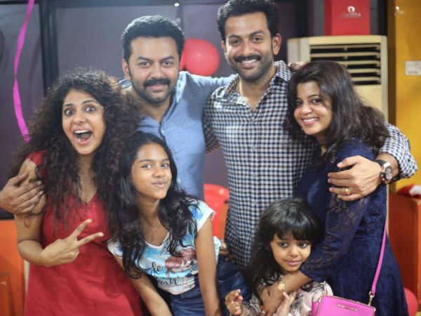അഭിമാനവും സന്തോഷവും