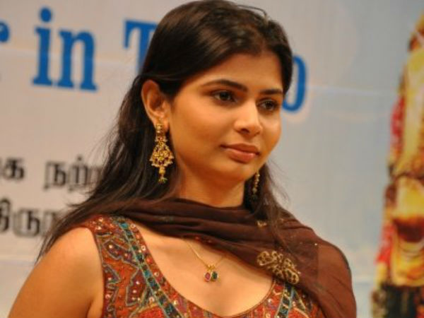 ചിന്മയിയെ പുറത്താക്കി
