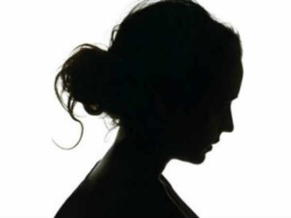 സ്ലീവ് ലെസ് കുർത്ത ധരിക്കണം
