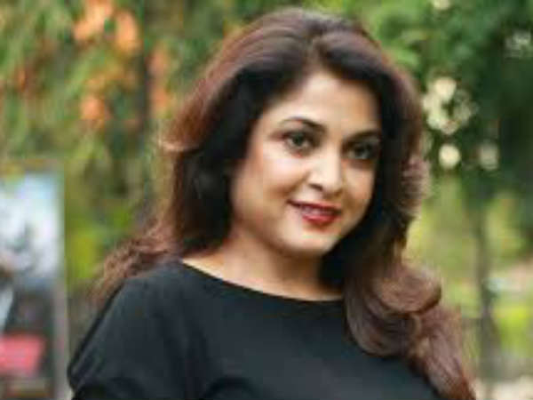 പോൺസ്റ്റാറായി