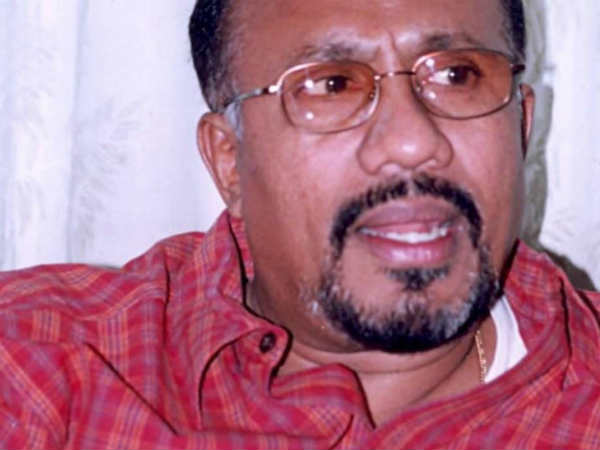 എതിർപ്പുമായി ഭഭ്രൻ