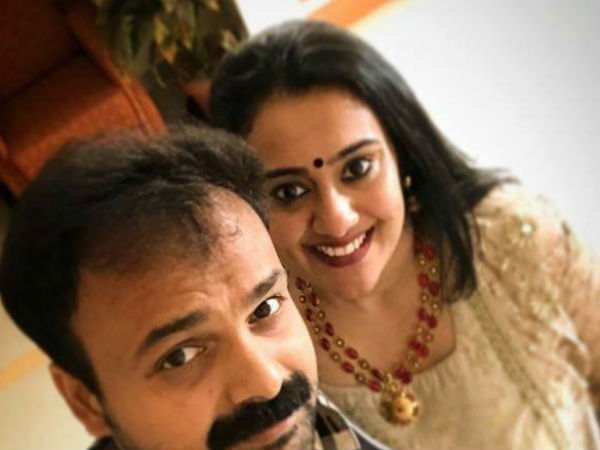 സന്തോഷം പങ്കുവെച്ച് അരുൺഗോപിയും ഗോകുൽ സുരേഷും