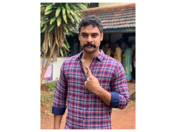 ടൊവിനോ തോമസിന്റെ വരവ്