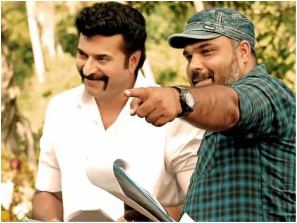ഹൗസ് ഫുള് പ്രദര്ശനങ്ങള്