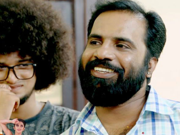 ഓട്ടോക്കൂട്ടം ഇളകിവരുന്നു