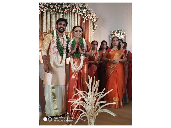 ആദിലും അരിസ്റ്റോ സുരേഷുമെത്തി