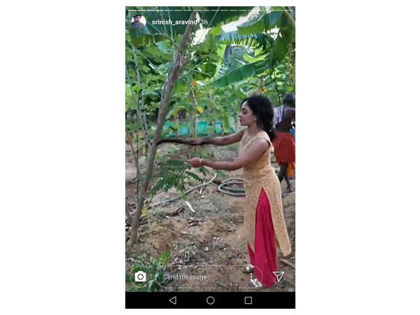 സ്ക്രീനിലേക്ക് തിരിച്ചുവരുന്നില്ലേ?