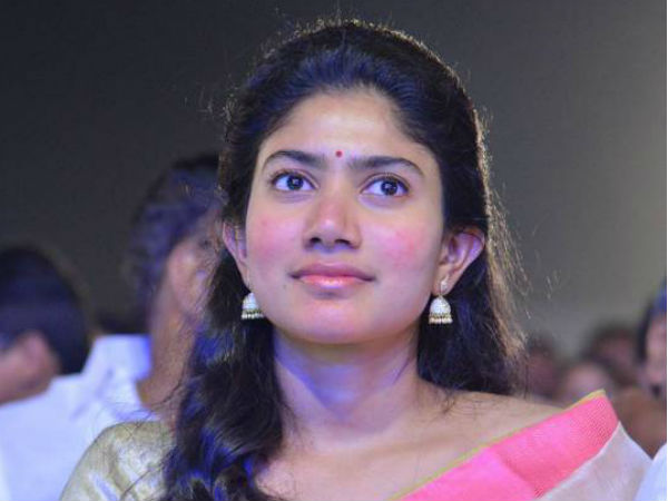 റെക്കോര്ഡുകള്
