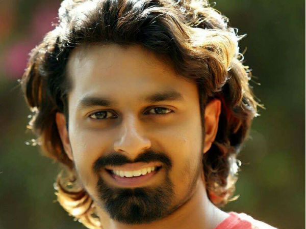 ഡബ്ബിങ്ങിനായി എത്തിയത്
