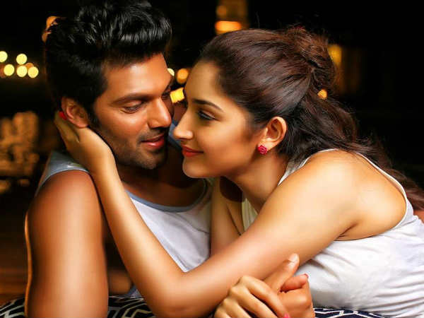 ആര്യയും സയേഷയും
