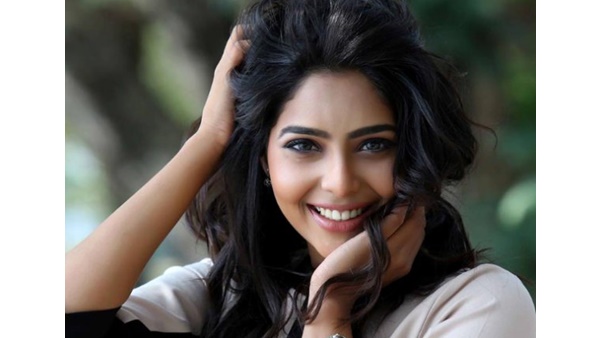 തമിഴില് സജീവമാകുന്നോ?