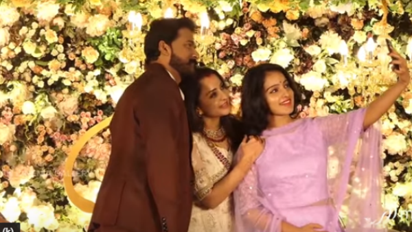 സെല്ഫിയും ഡാന്സും