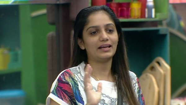 സാധാരണ സംഭാഷണം മാത്രം