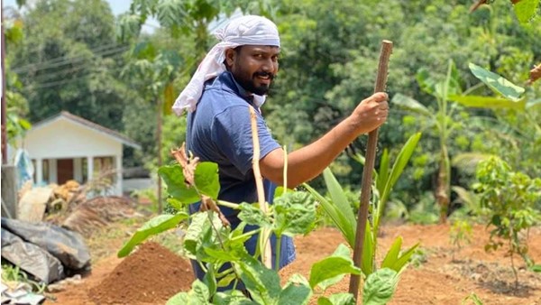 എഴുത്ത് പൂര്ത്തിയായാല് ചിത്രീകരിക്കരണം നടത്താനുള്ള സാഹചര്യം സൃഷ്ടക്കേണ്ടതല്ലേ. ഇന്റോര് ഷൂട്ടിങ് ആയിരിക്കുമോ
