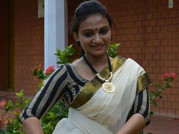 മലയാളികളല്ല