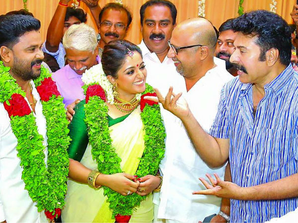 വിവാഹത്തിന് ക്ഷണിച്ചു