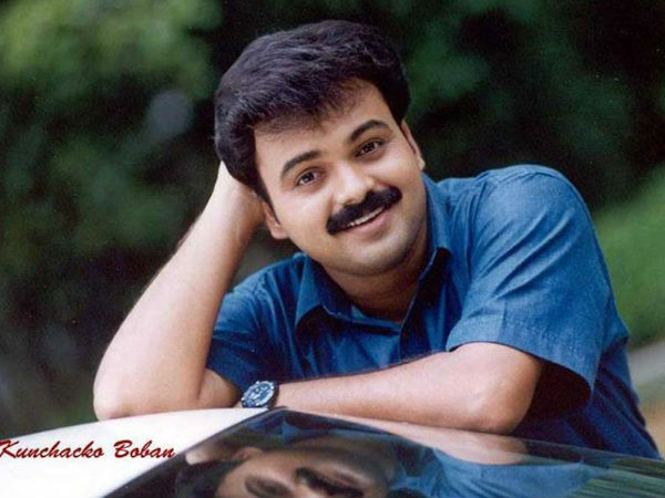 അനിയത്തിപ്രാവിലൂടെ