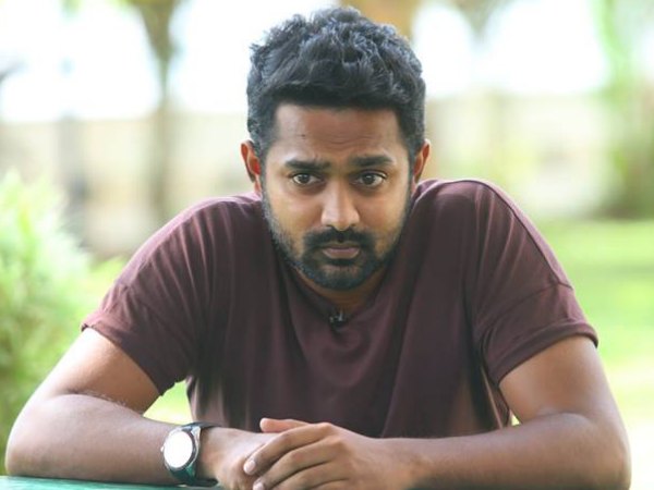 അന്യഭാഷയിലേക്ക്