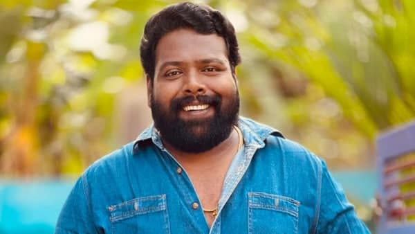 നോബി:-