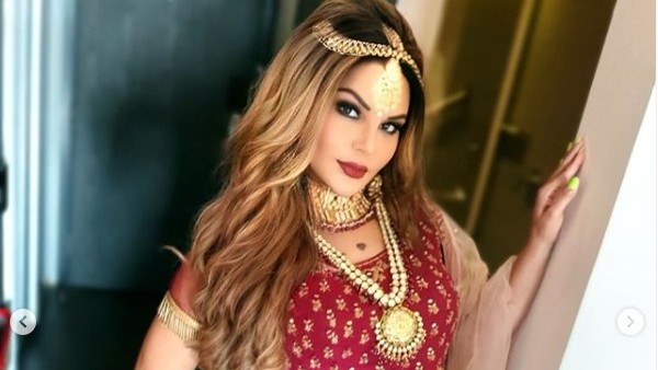 rakhi rakhi